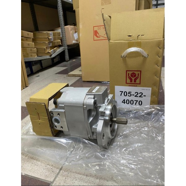 705-22-40070 TRANSMISSION PUMP