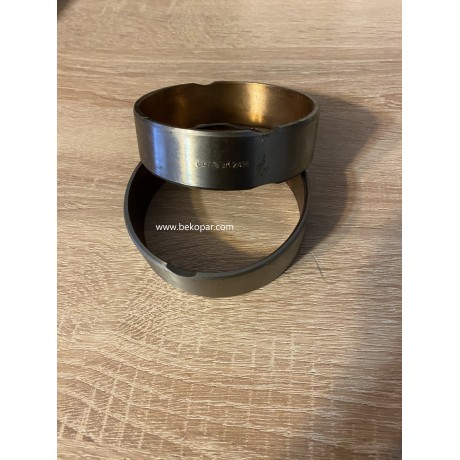 3M2418 BUSHING...